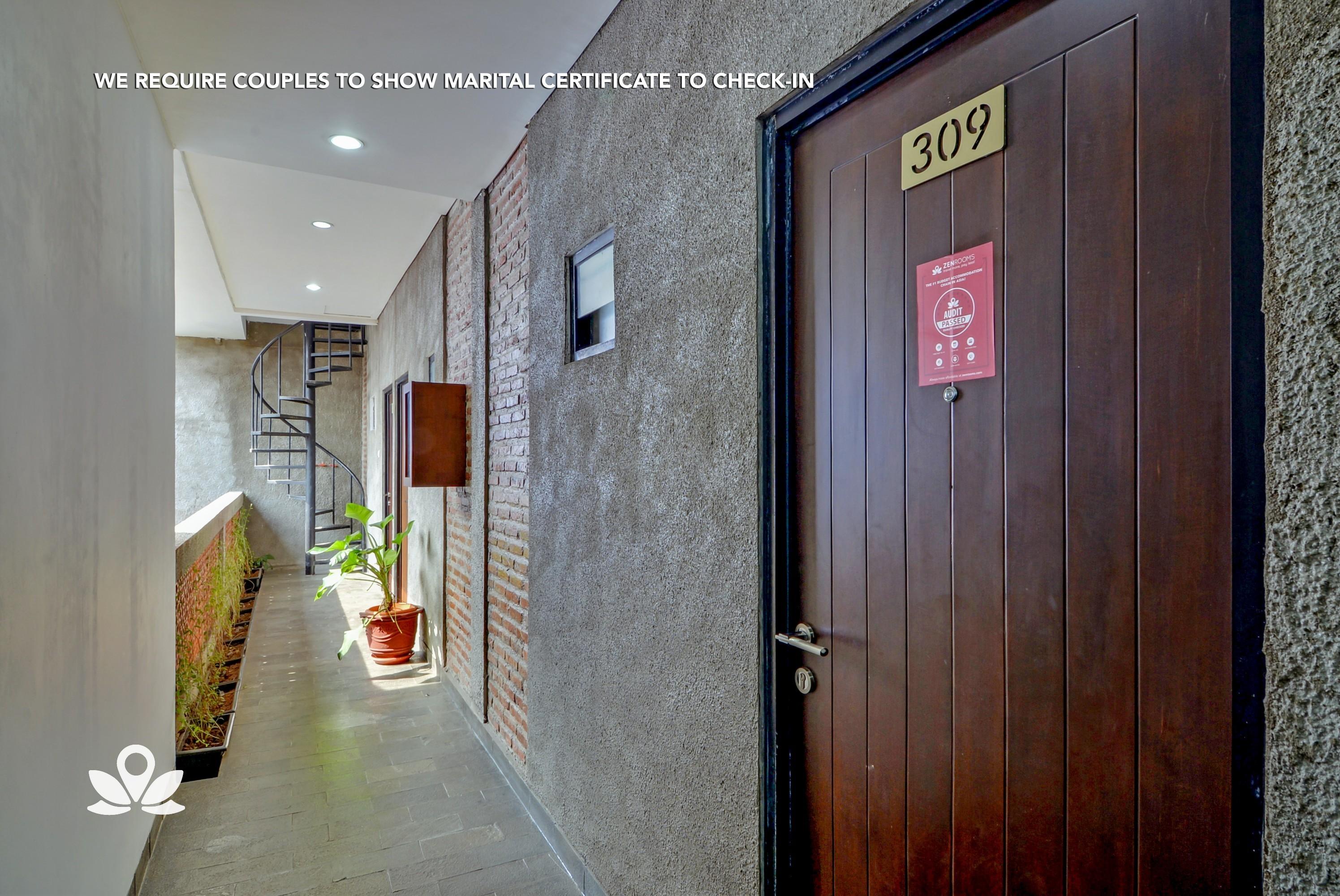 Legacy Residence Syariah Jakarta Exterior photo